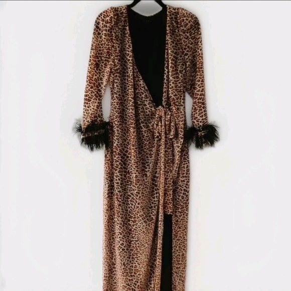 NBD Revolve Size Small Velvet Leopard Animal Print Feather Cuff Maxi Wrap Dress - Picture 1 of 16